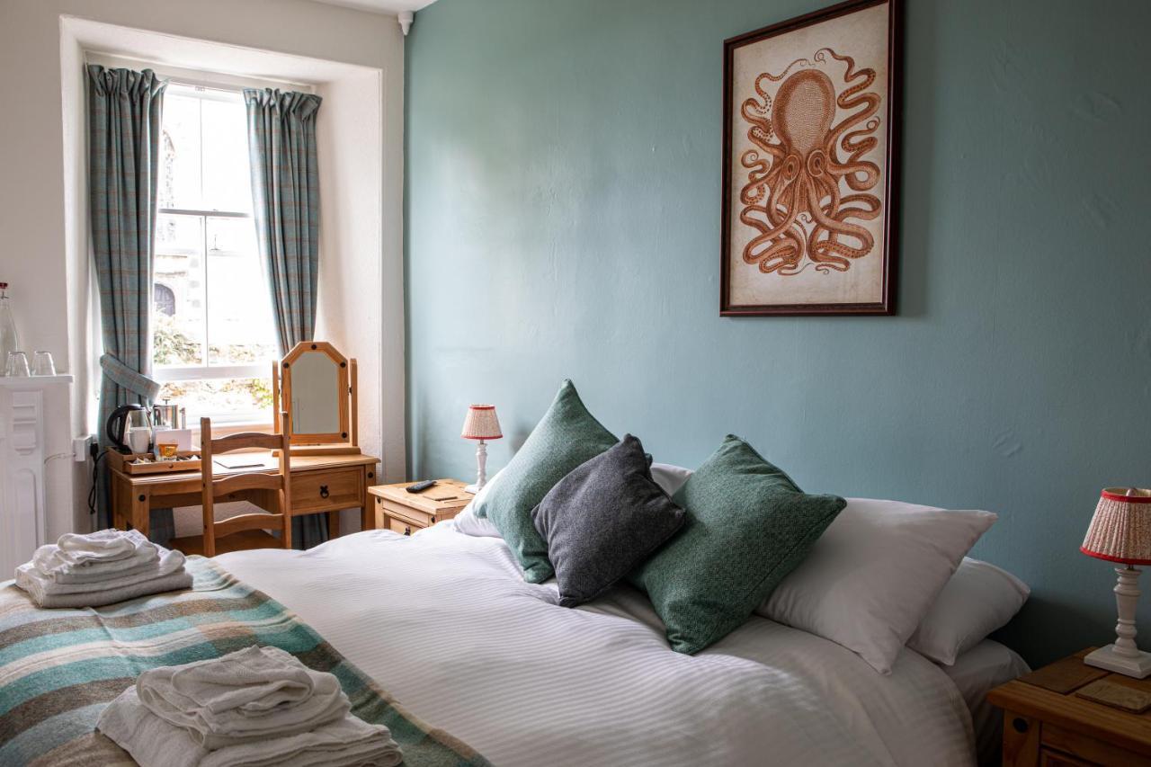 The Three Tuns Hotel Helston Eksteriør billede
